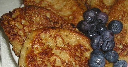 Sugar-free Banana Oat Pancakes
