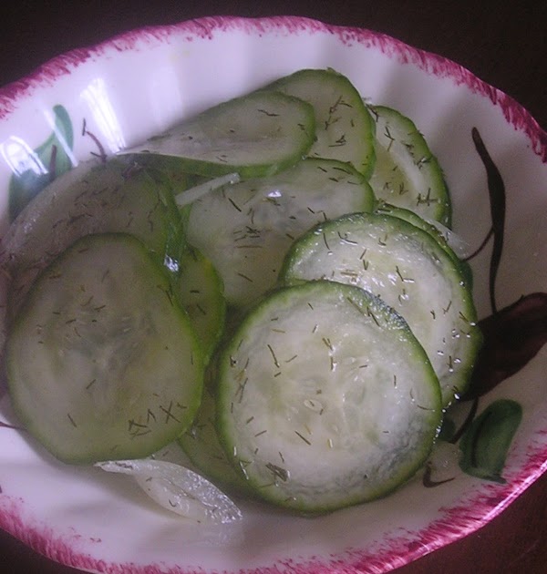 New York Deli Cucumber Salad