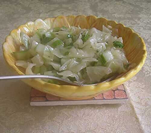 Spicy Pickled Cabbage Leaves