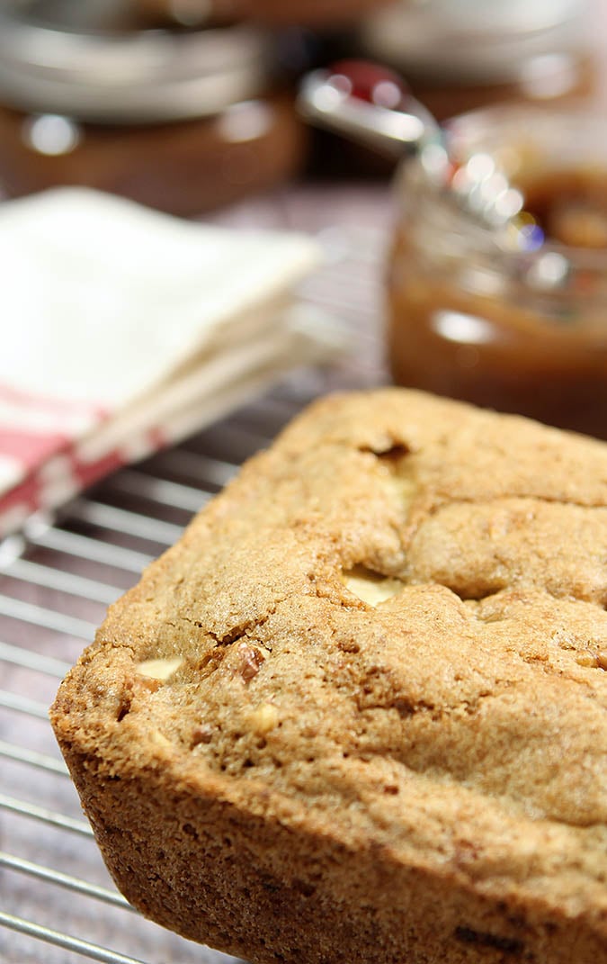 Apple and Toasted Walnut Bread