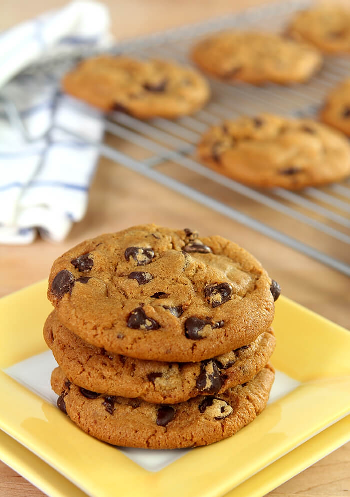 Brown Butter and Molasses Chocolate Chip Cookies