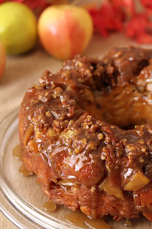 Caramel Apple Monkey Bread