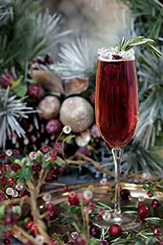 Cranberry Poinsettia Champagne Cocktail