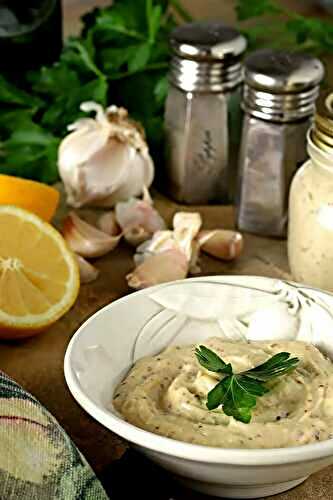 Homemade Roasted Garlic Aioli
