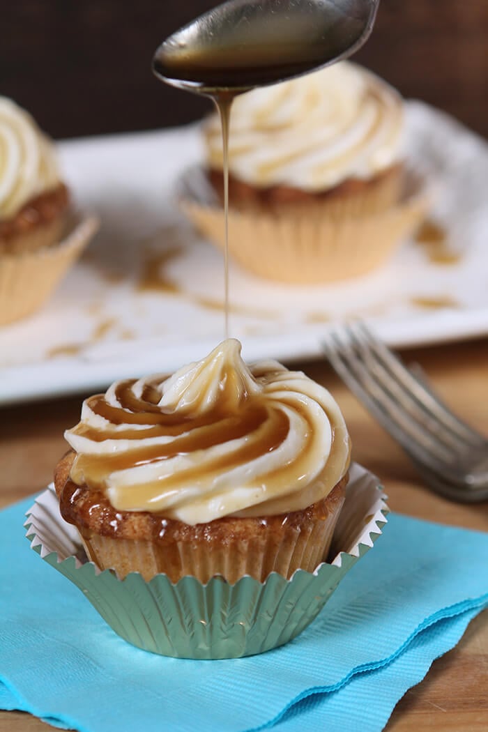 Jack Daniels Honey Whiskey Cupcakes with a Boozy Drizzle