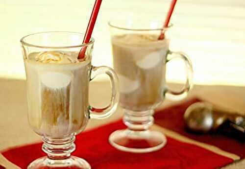 Kahlúa Iced Coffee and Vanilla Ice Cream Float