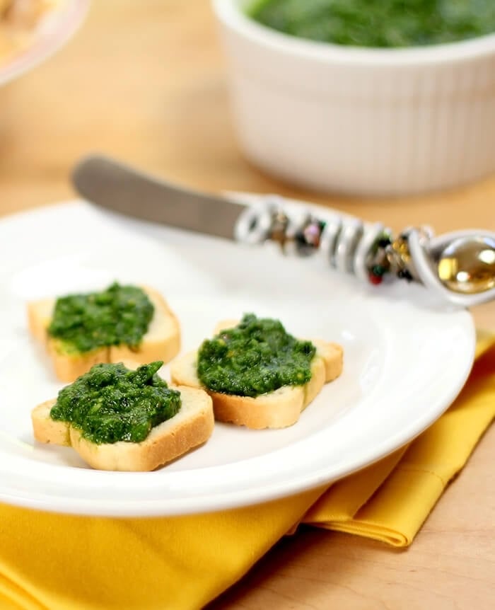Kale Pesto with Garlic and Walnuts
