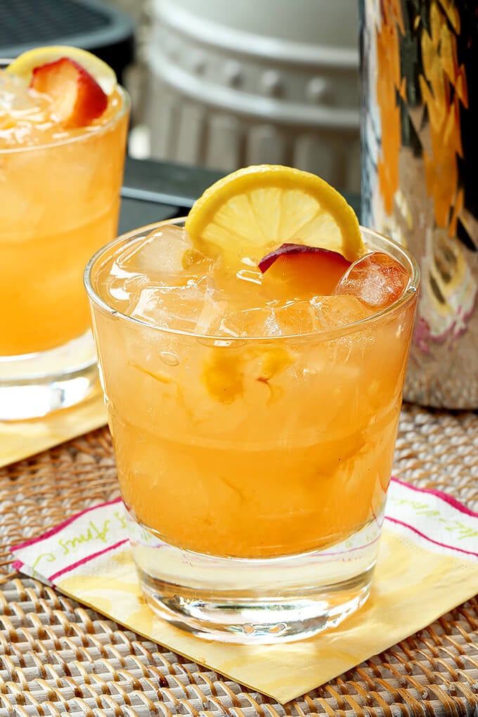 Kentucky Peach Vodka Cocktail