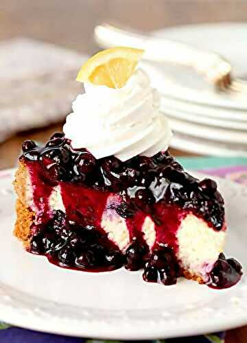 Lemon and Blueberry Cheesecake with Blueberry Topping