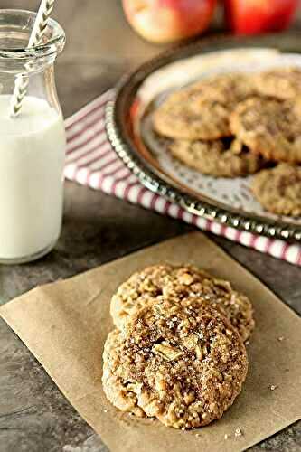 Peanut Butter and Apple Oatmeal Cookies