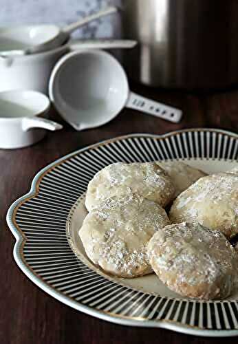 Potato Chip Cookies with Toasted Pecans