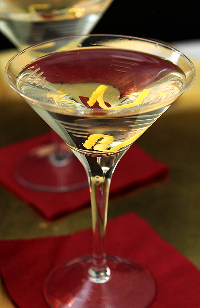Robert De Niro's Vodka Martini with a Twist