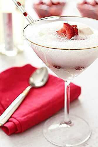 Strawberry Prosecco Float Cocktail