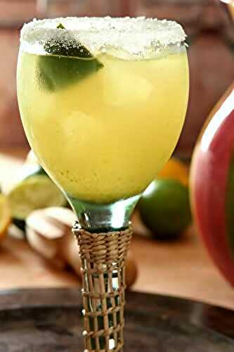 The BEST Fresh Margarita Cocktail