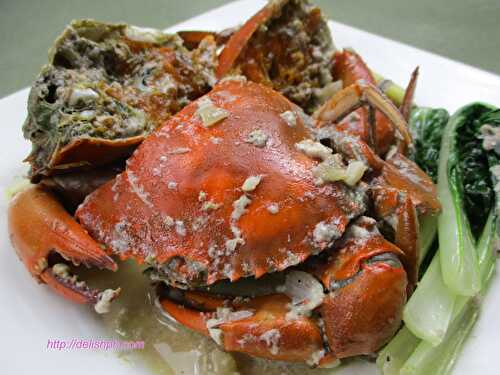 Ginataang Alimango (Spicy Crab in Coconut Milk) - Delish PH