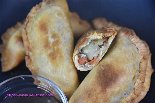 How to make Empanada (Baked and Fried) - Delish PH