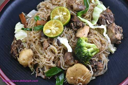 Sotanghon Guisado - Delish PH