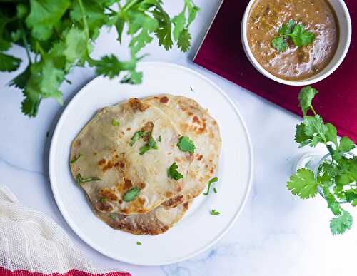 Aloo Paratha (Indian Flatbread stuffed with Potato) - Dreamy Table