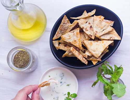 Homemade Za'atar Flatbread Chips - Dreamy Table
