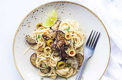 Hummus Pasta with Grilled Eggplant - Dreamy Table