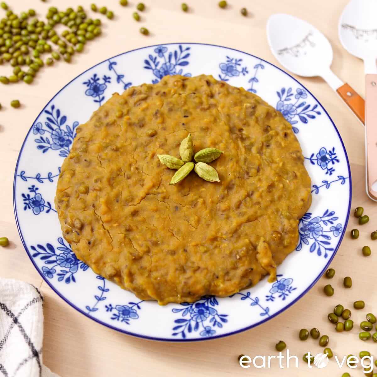 Godshe (Goan Mung Bean Pudding)