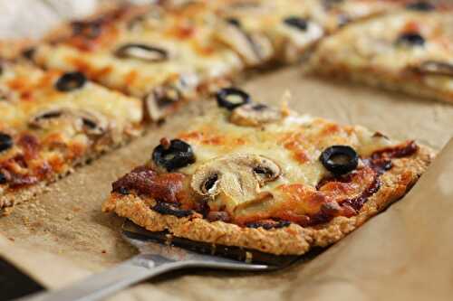 Oaty gluten-free pizza crust