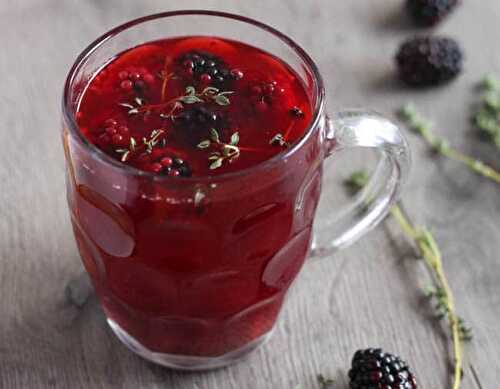 Apple and blackberry mulled cider