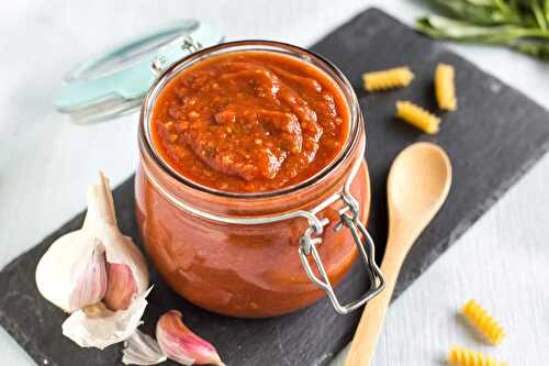Slow cooker tomato sauce