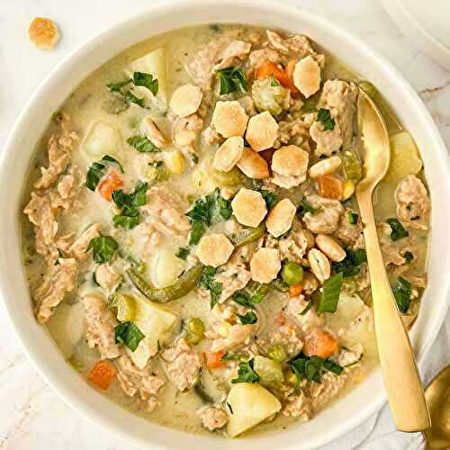 Vegan Chicken Pot Pie Soup (stovetop or slow cooker)