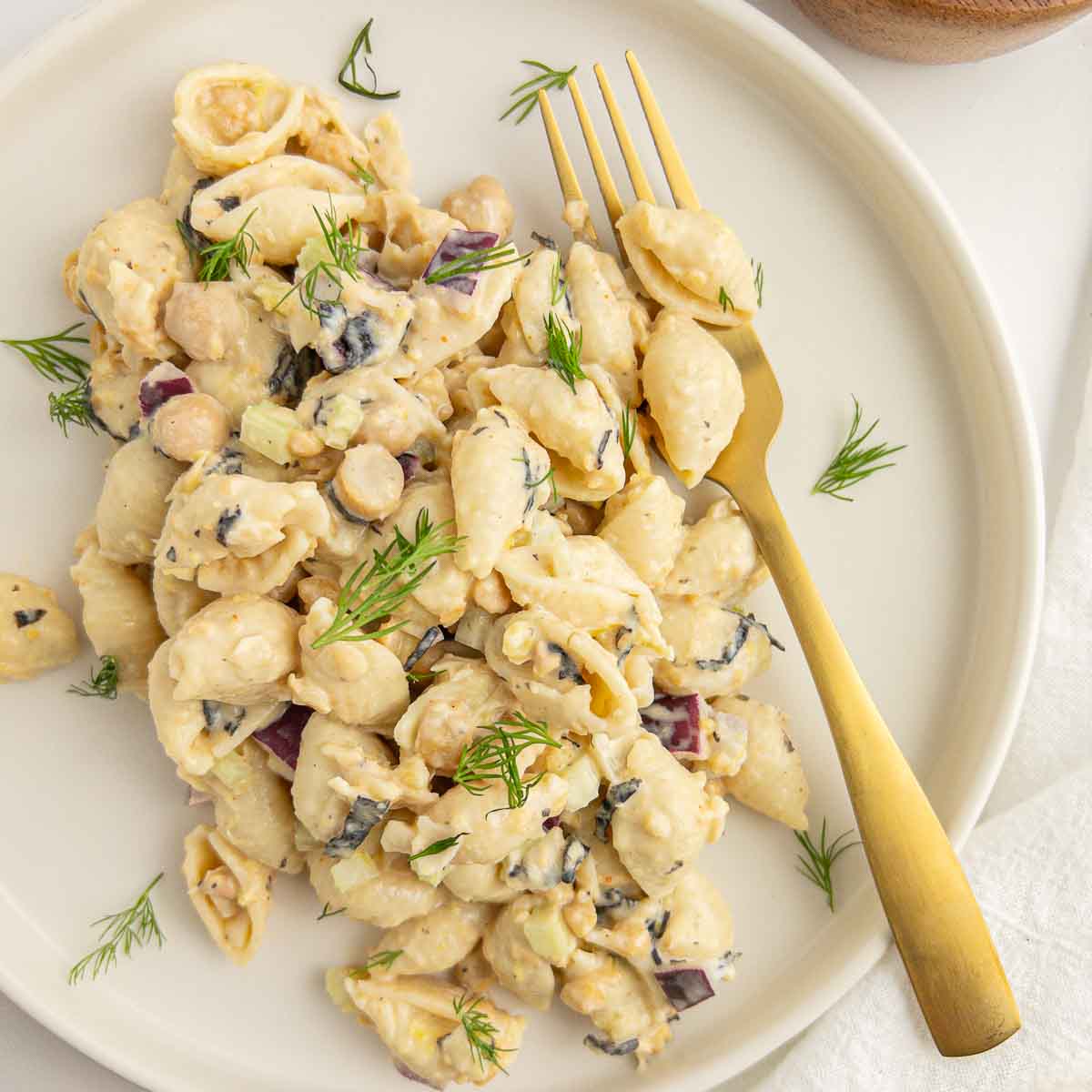 Easy Vegan Chickpea Tuna Pasta Salad