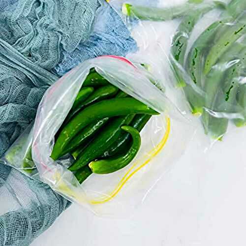 How to store green chili peppers