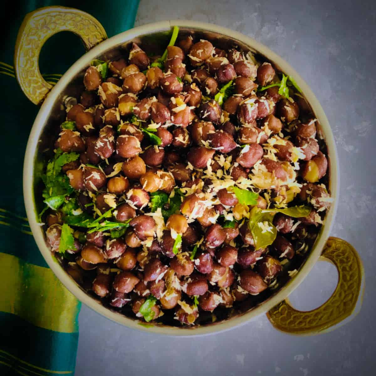 Black Chickpea Sundal (Kadalkalu Usli)