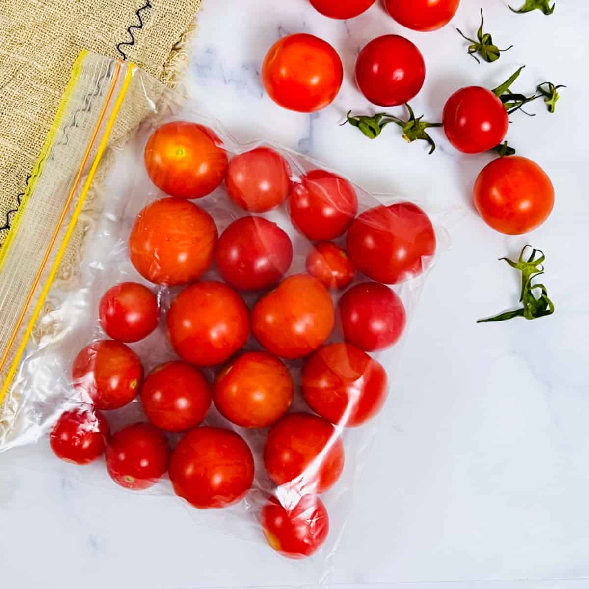 How to freeze tomatoes