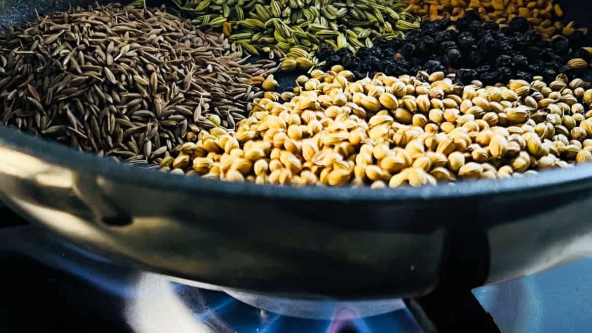 Curry Up a Storm: Easy Indian Recipes Using Curry Powder