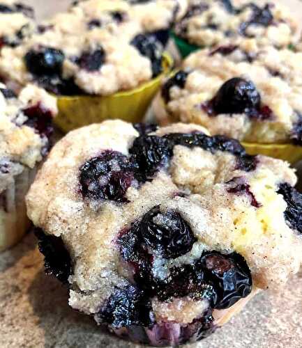 Blueberry Buckle Cupcakes