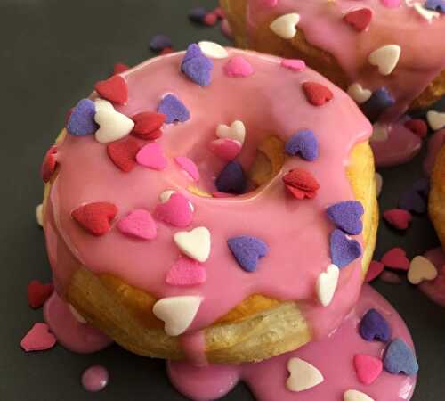 Air Fryer Valentine's Day Donuts