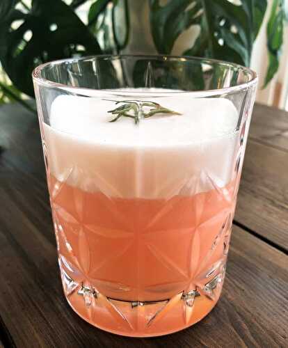 Rosemary Grapefruit Vodka Cocktail
