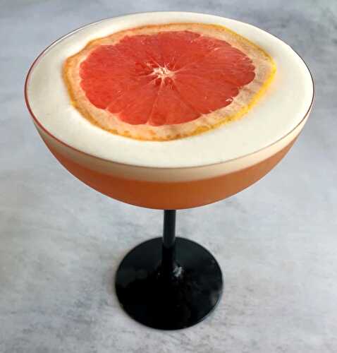 Grapefruit Pisco Sour