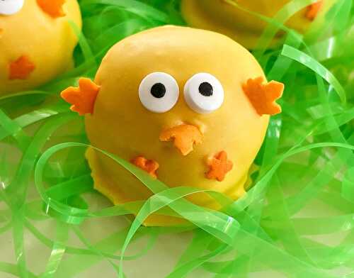Easter Chick Cake Pops