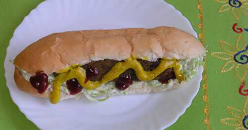 Chicken-Spinach HotDog- International HotDog Incident