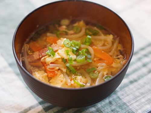Spicy Soup with Soybean Sprouts - everyday washoku