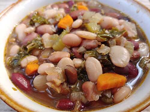 Slow Cooker 15 Bean Soup with Kale