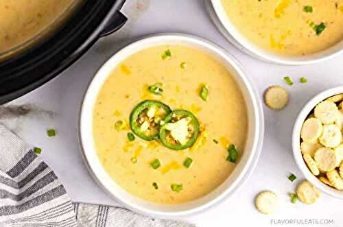 Slow Cooker Jalapeno Cheddar Potato Soup