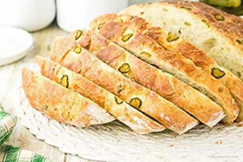 No-Knead Dutch Oven Pickle Bread