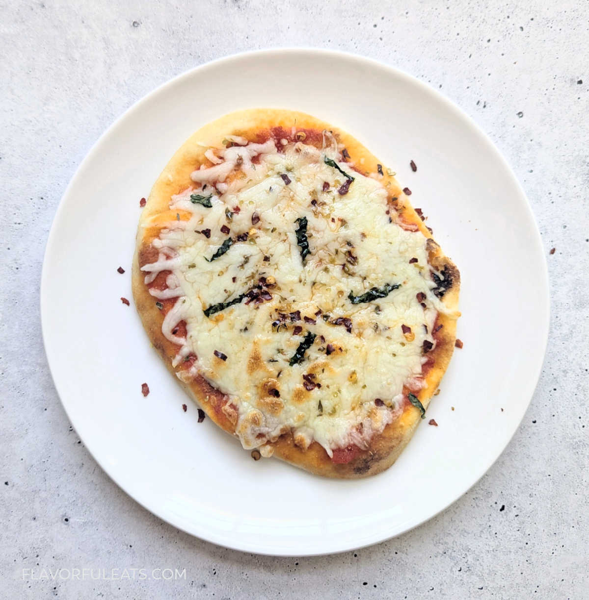 Air Fryer Mini Naan Pizza
