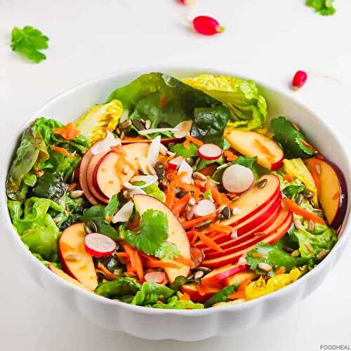 The best simple refreshing mixed green salad