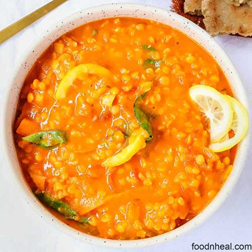 Healthy red lentils recipe with fresh tomatoes