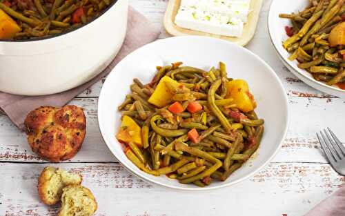 Green Beans with Tomato Sauce