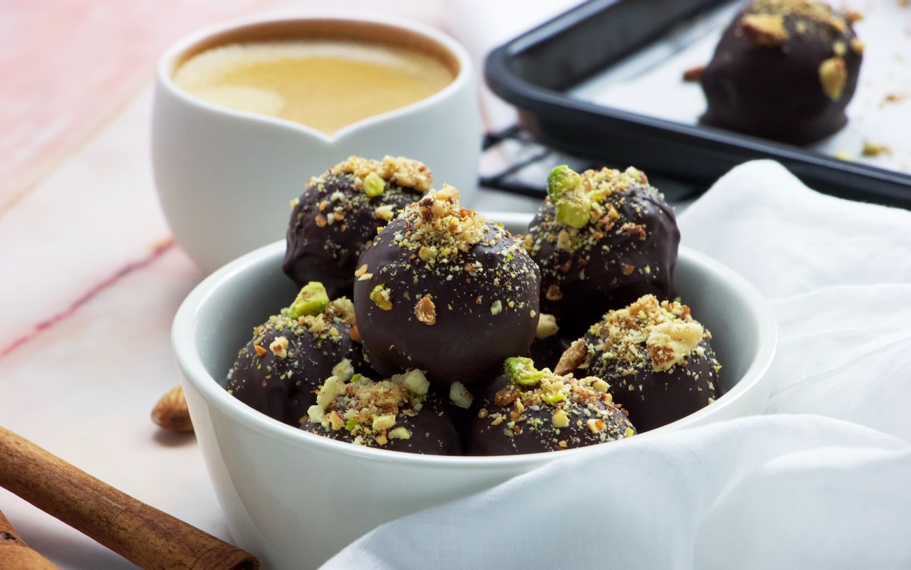 Dark Chocolate Almond Bites