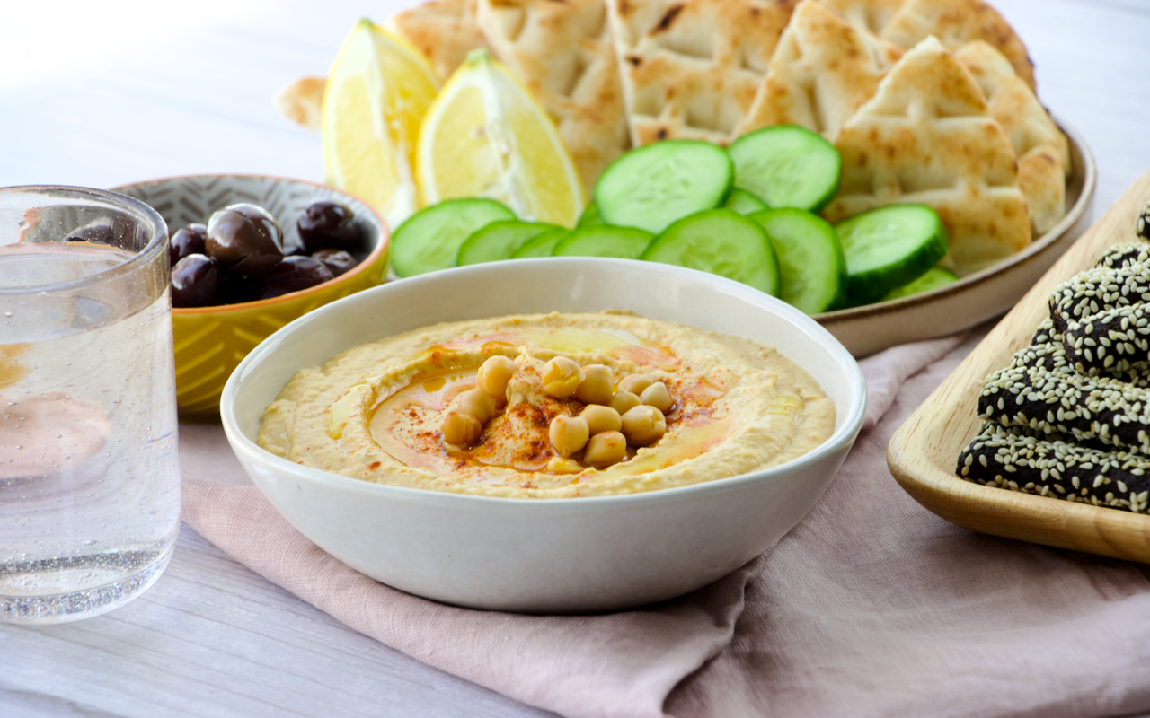 Spicy Garlic Hummus